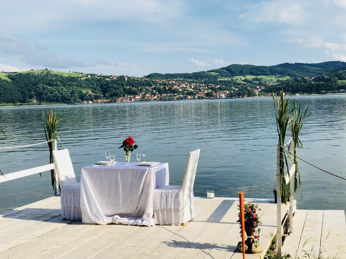 Dream Tricule Villa Svinita Exterior photo