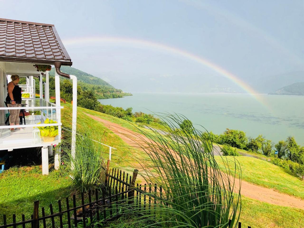 Dream Tricule Villa Svinita Exterior photo